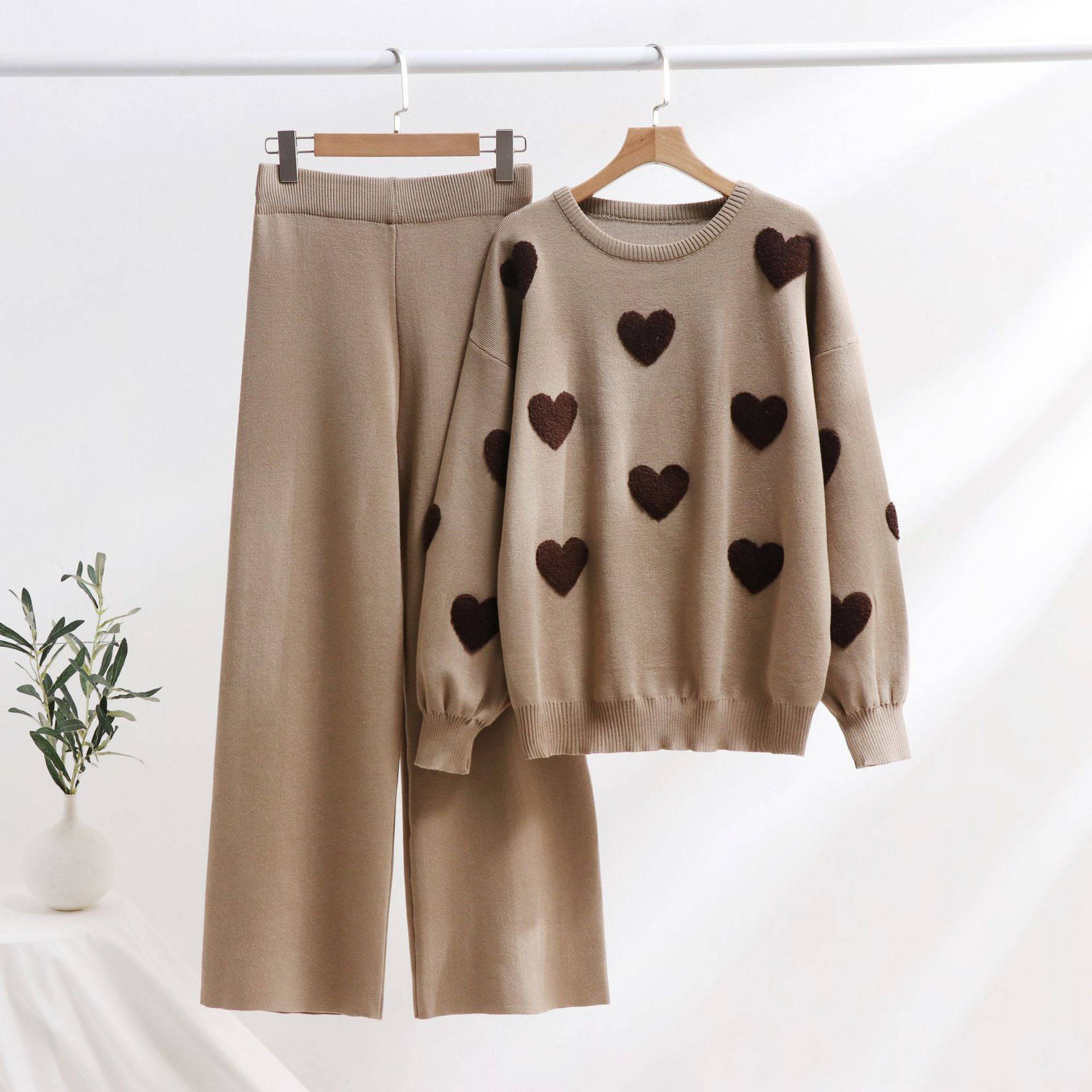 Nina™ | Heart Knit Two-Piece Set - Éala Ardmore